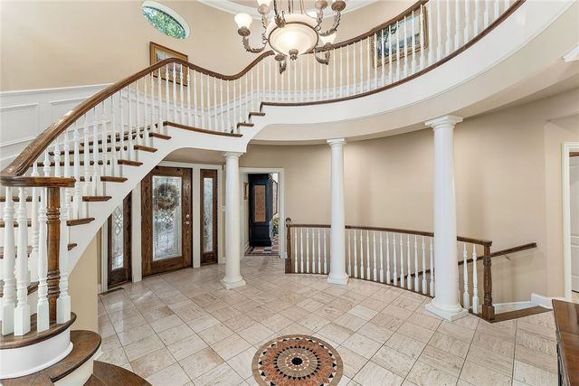 104-102 Thornbrook Drive, Penn Twp, PA 16002