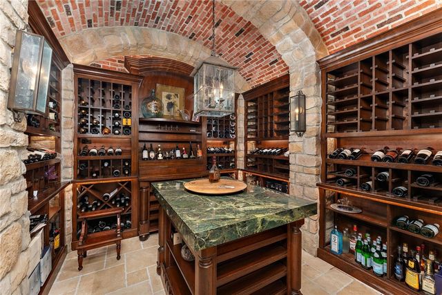 104-102 Thornbrook Drive, Penn Twp, PA 16002