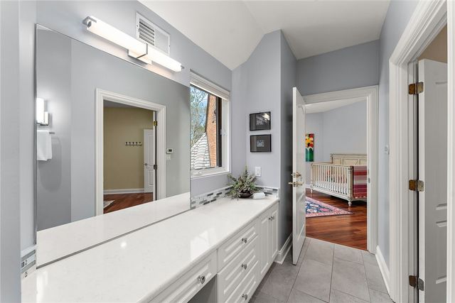 104-102 Thornbrook Drive, Penn Twp, PA 16002