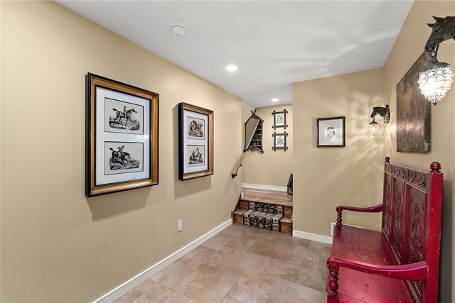 104-102 Thornbrook Drive, Penn Twp, PA 16002