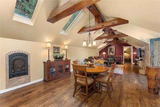 104-102 Thornbrook Drive, Penn Twp, PA 16002