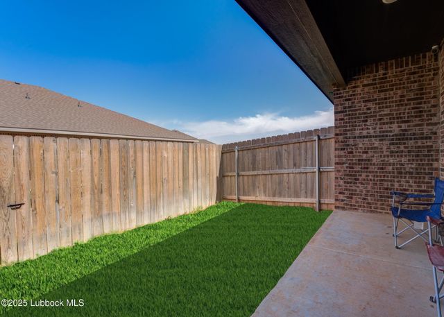 1206 N Essex Avenue, Lubbock, TX 79416