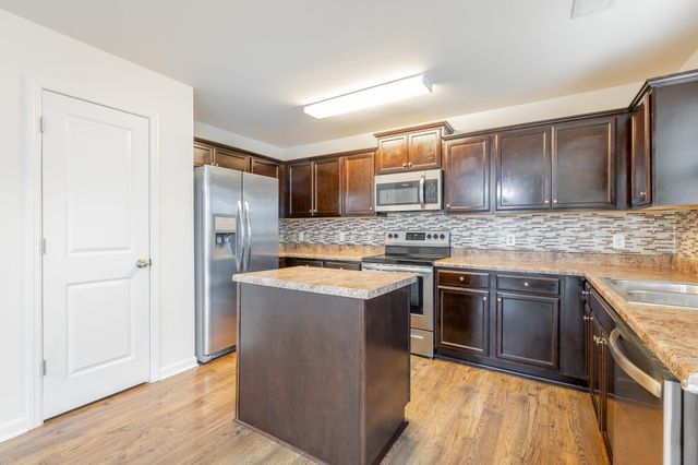 10 Dragoon Court 26, Rossville, GA 30741