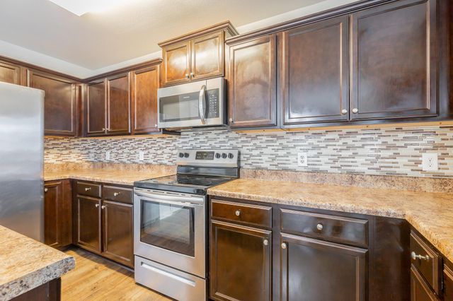 10 Dragoon Court 26, Rossville, GA 30741