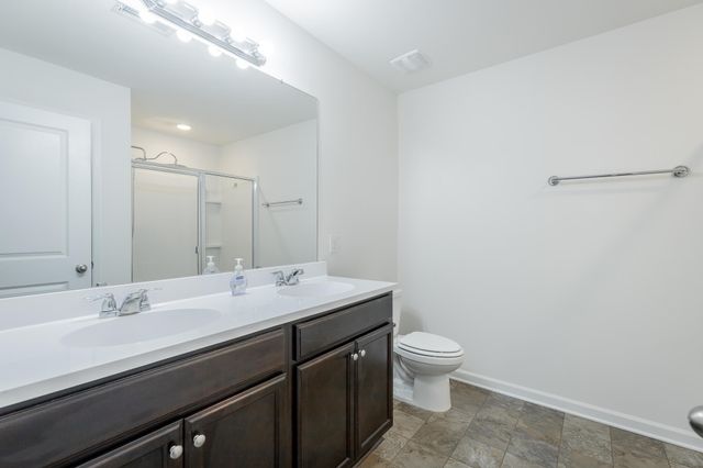 10 Dragoon Court 26, Rossville, GA 30741