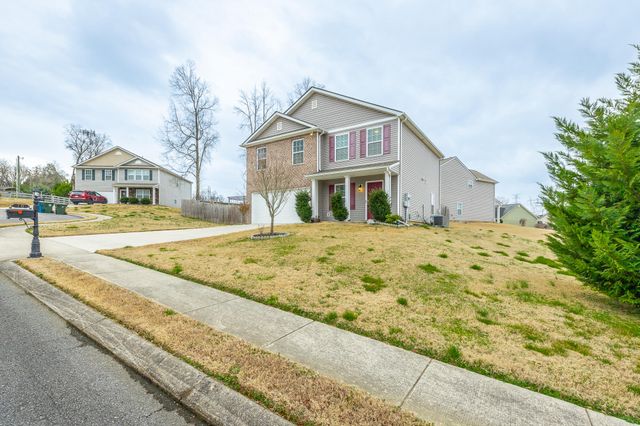 10 Dragoon Court 26, Rossville, GA 30741