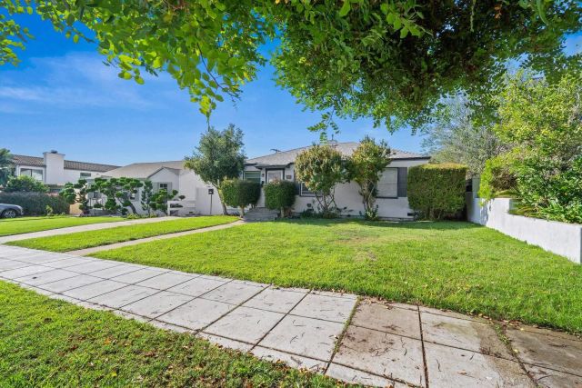 326-28 H Ave, Coronado, CA 92118