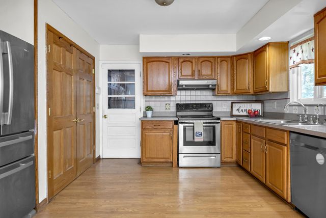 117 Charward Road SW, Reynoldsburg, OH 43068