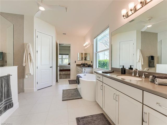 13644 Edgewater Trace DR, Fort Myers, FL 33905