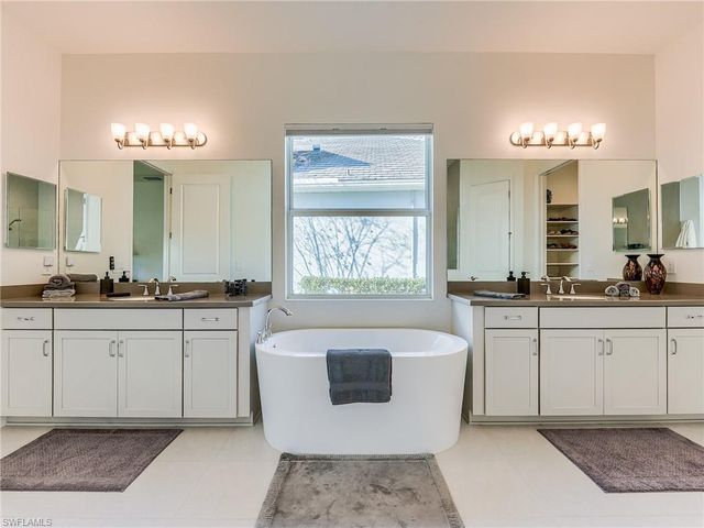 13644 Edgewater Trace DR, Fort Myers, FL 33905