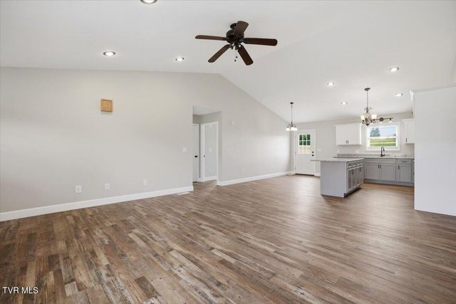 520 Calico Road, Afton, TN 37616