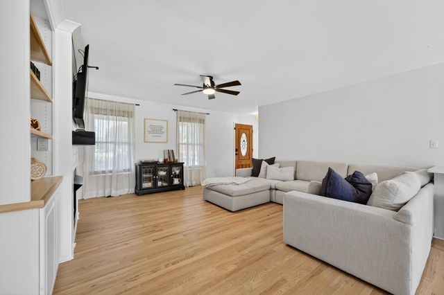 309 Silhouette Trace, Boiling Springs, SC 29316