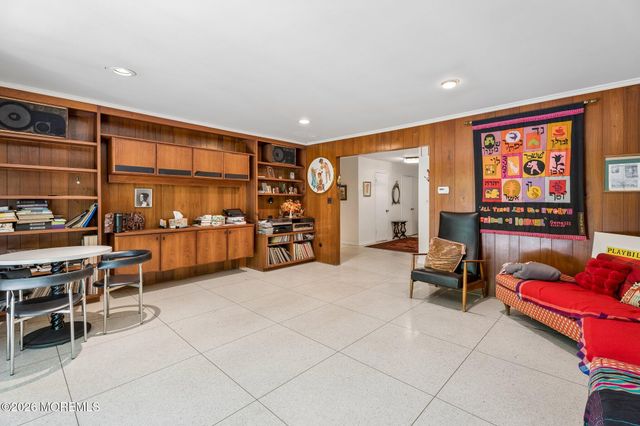 20 Kean Road, Short Hills, NJ 07078