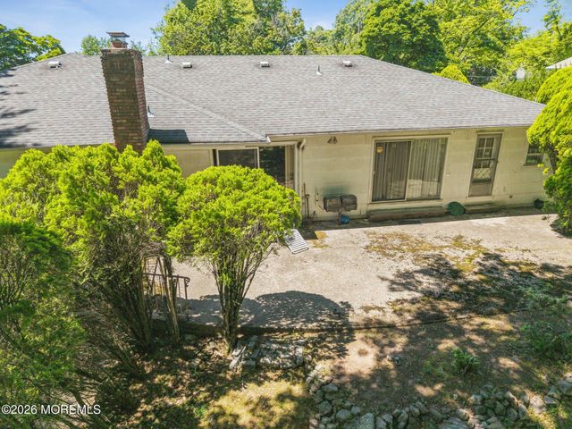20 Kean Road, Short Hills, NJ 07078