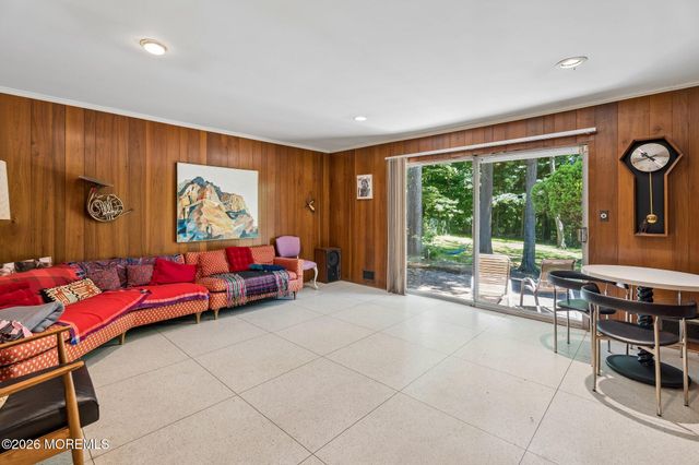20 Kean Road, Short Hills, NJ 07078