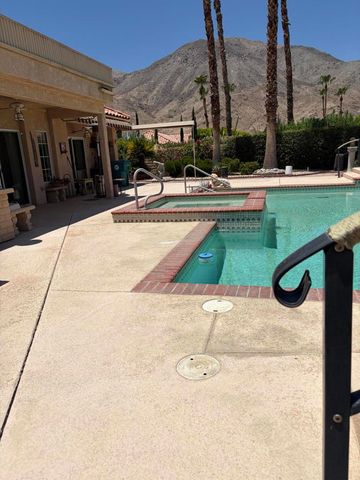 102 Chelsea Circle, Palm Desert, CA 92260