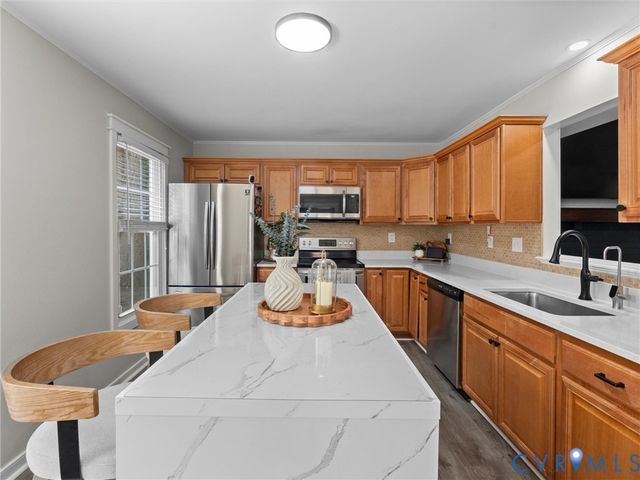 5615 Chatmoss Rd, Midlothian, VA 23112