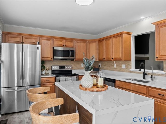 5615 Chatmoss Rd, Midlothian, VA 23112