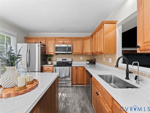 5615 Chatmoss Rd, Midlothian, VA 23112