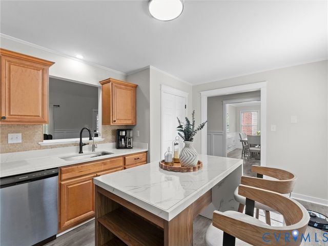 5615 Chatmoss Rd, Midlothian, VA 23112