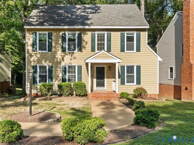 5615 Chatmoss Rd, Midlothian, VA 23112