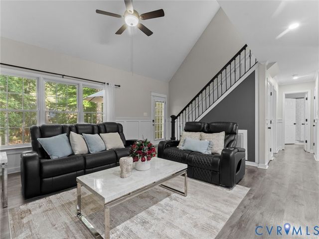 5615 Chatmoss Rd, Midlothian, VA 23112