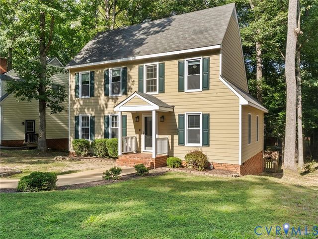 5615 Chatmoss Rd, Midlothian, VA 23112