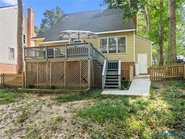 5615 Chatmoss Rd, Midlothian, VA 23112
