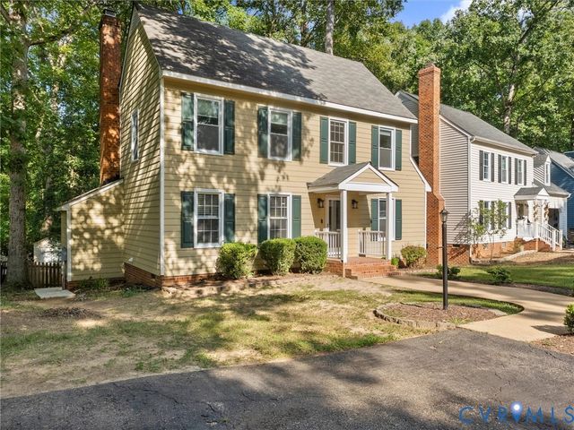 5615 Chatmoss Rd, Midlothian, VA 23112