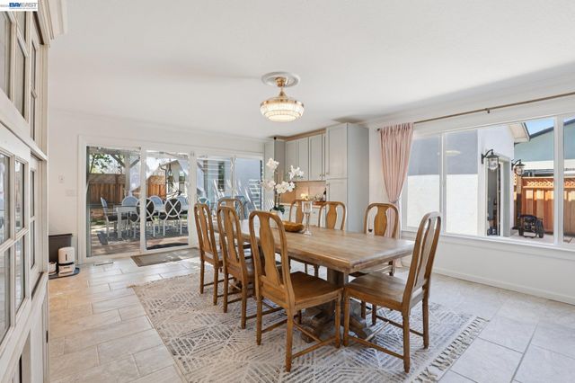 2633 Regent Rd, Livermore, CA 94550