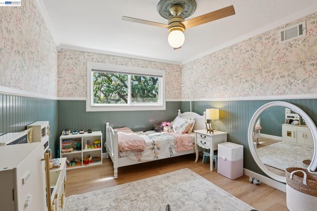 2633 Regent Rd, Livermore, CA 94550