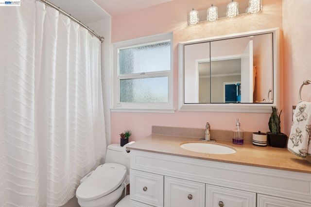 2633 Regent Rd, Livermore, CA 94550