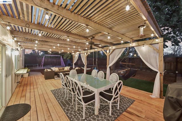 2633 Regent Rd, Livermore, CA 94550