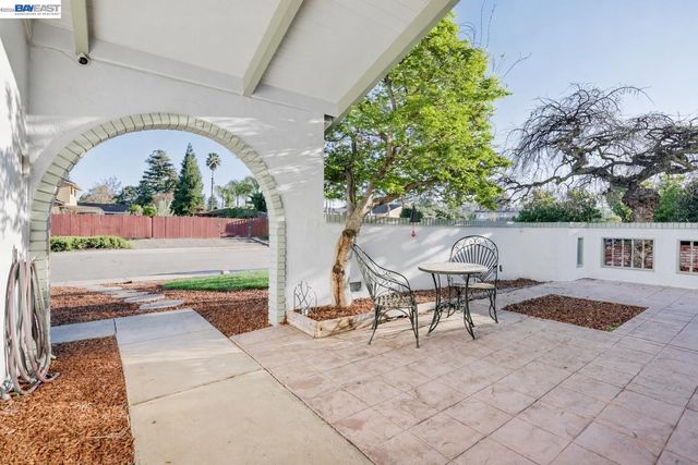 2633 Regent Rd, Livermore, CA 94550