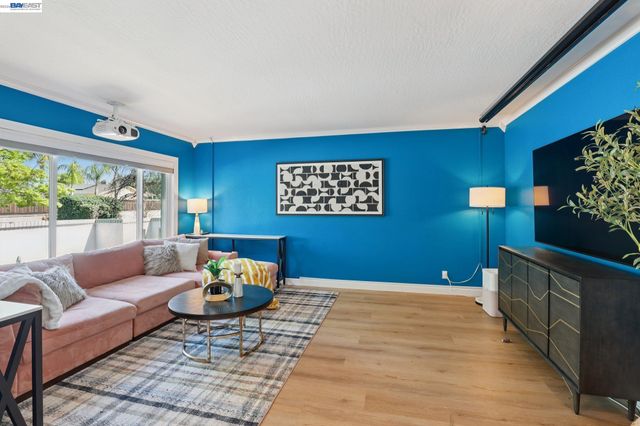 2633 Regent Rd, Livermore, CA 94550