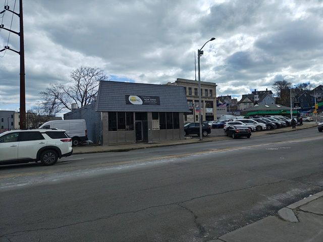 269-271 Main St, Malden, MA 02148