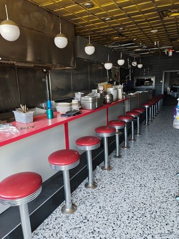 269-271 Main St, Malden, MA 02148