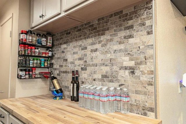 1433 Grey Oaks Court, Oceanside, CA 92056