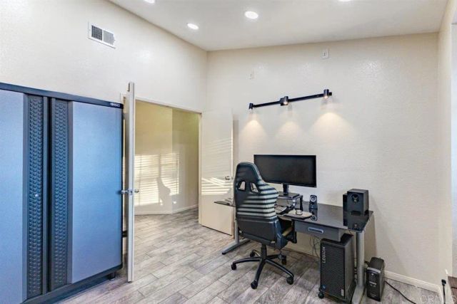 1433 Grey Oaks Court, Oceanside, CA 92056