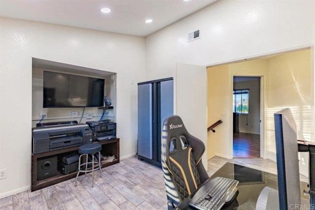 1433 Grey Oaks Court, Oceanside, CA 92056