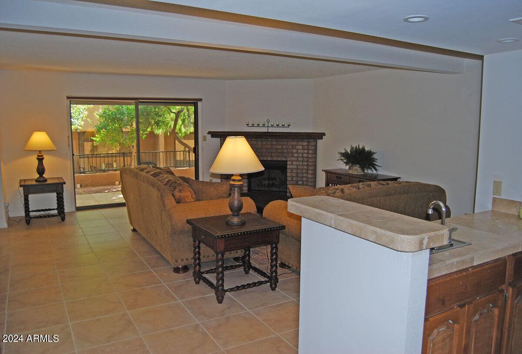 7435 E Sundance Trail 403, Carefree, AZ 85377 — photo 2