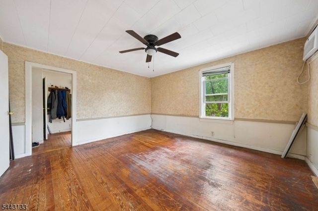 244 Elm Ave, Bogota Boro, NJ 07603