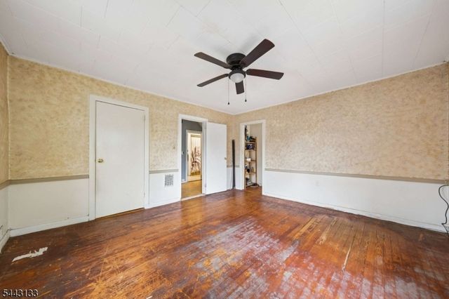 244 Elm Ave, Bogota Boro, NJ 07603