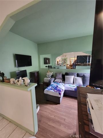 718 S Vine Avenue A, Ontario, CA 91762