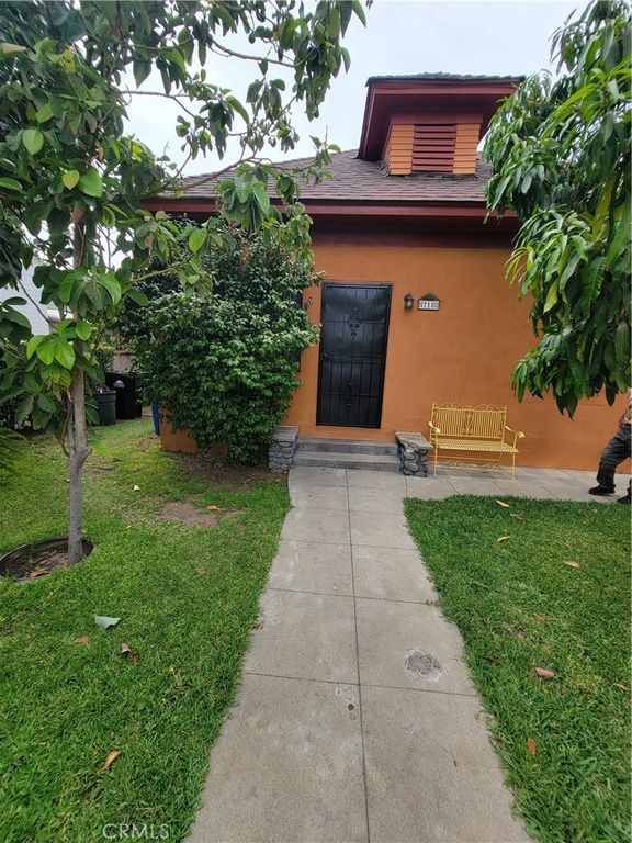 718 S Vine Avenue A, Ontario, CA 91762