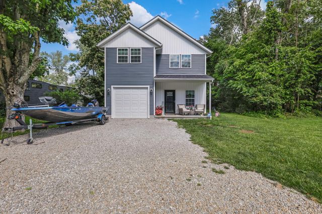 13428 Pine Road NE, Thornville, OH 43076