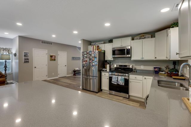 13428 Pine Road NE, Thornville, OH 43076