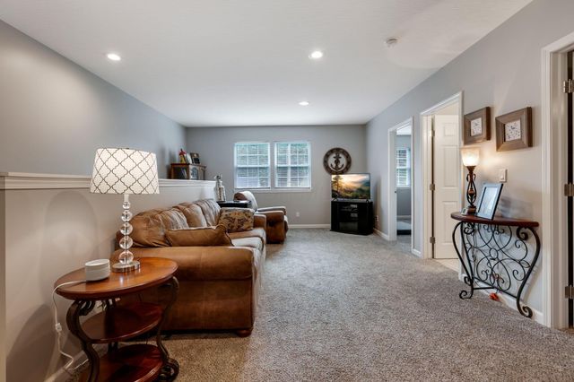 13428 Pine Road NE, Thornville, OH 43076