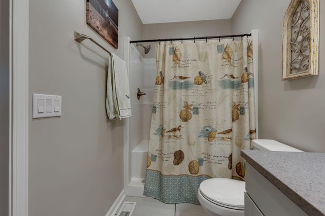 13428 Pine Road NE, Thornville, OH 43076