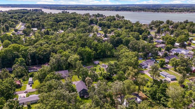 13428 Pine Road NE, Thornville, OH 43076